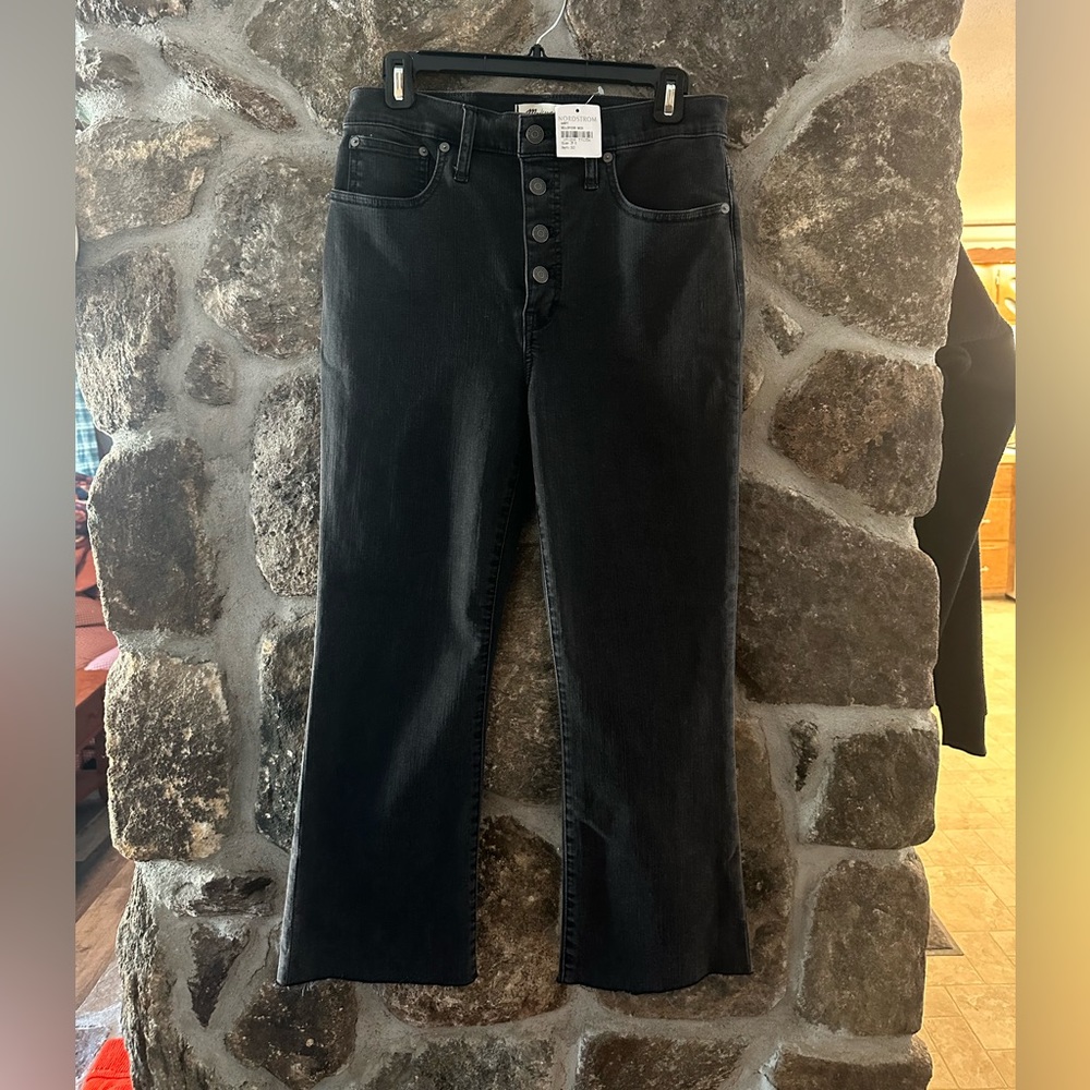 Madewell - Size 29 - Bootcut - slightly cropped- black Jeans